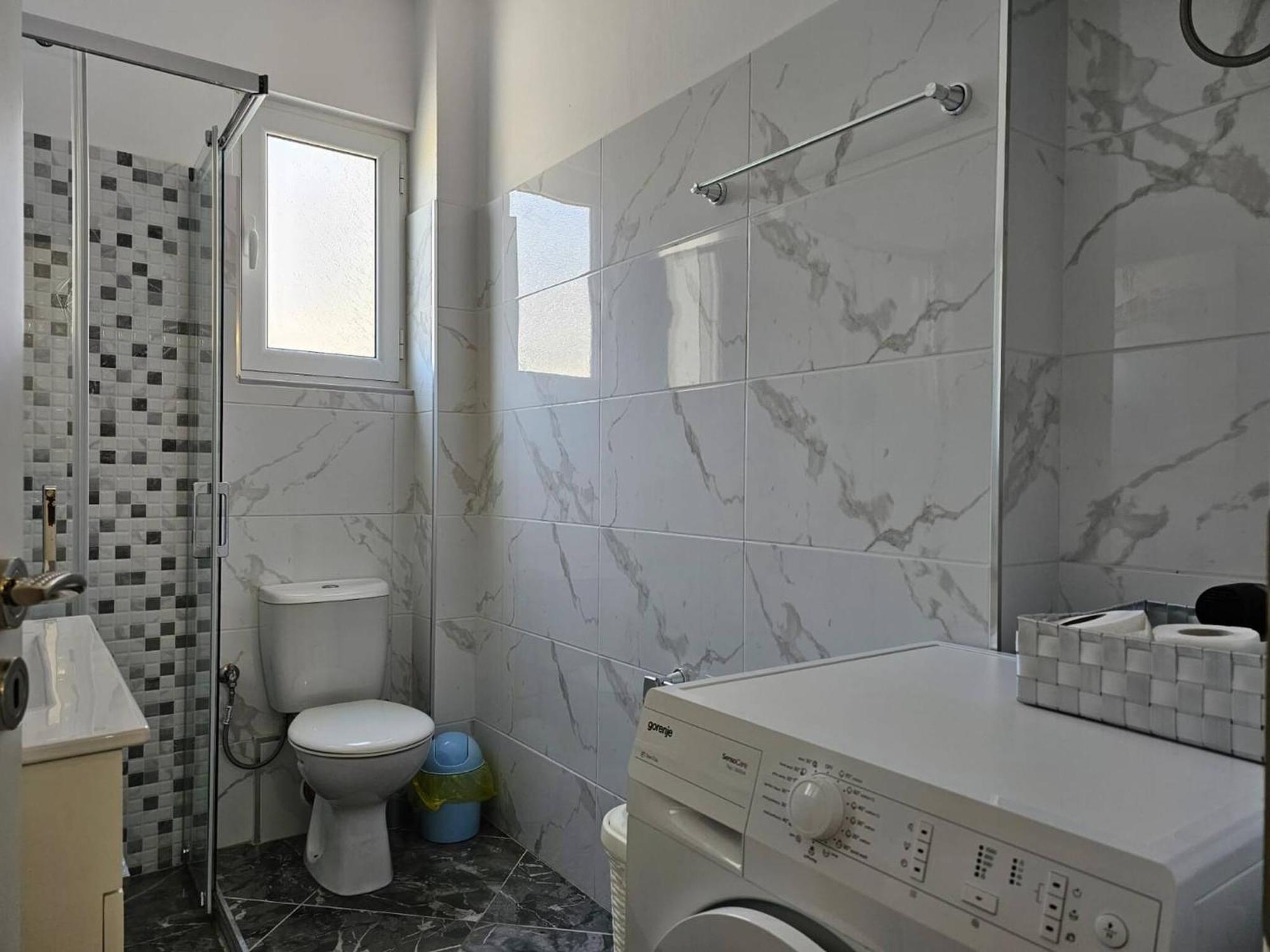 Brand New Apartments Sarandë Exterior foto